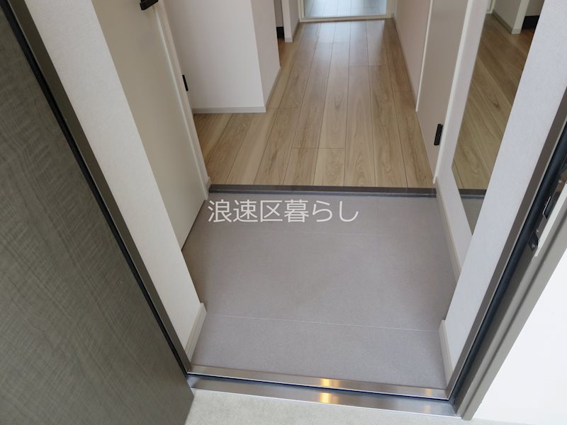 THE  MUSIC  COURT その他