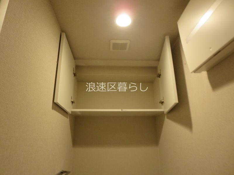 THE  MUSIC  COURT その他