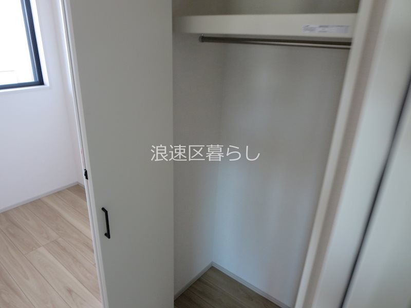 THE  MUSIC  COURT その他