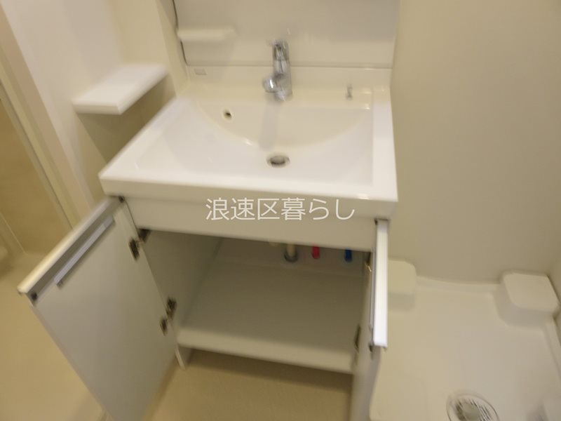 THE  MUSIC  COURT その他