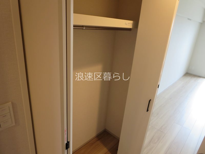 THE  MUSIC  COURT その他