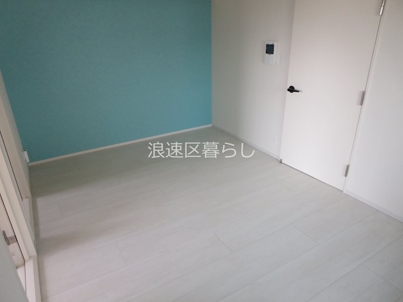 THE  MUSIC  COURT その他