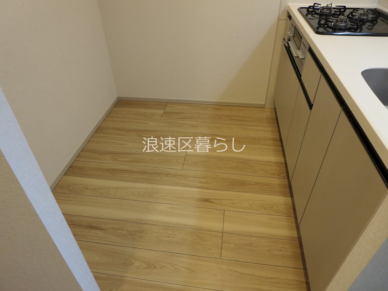 THE  MUSIC  COURT その他