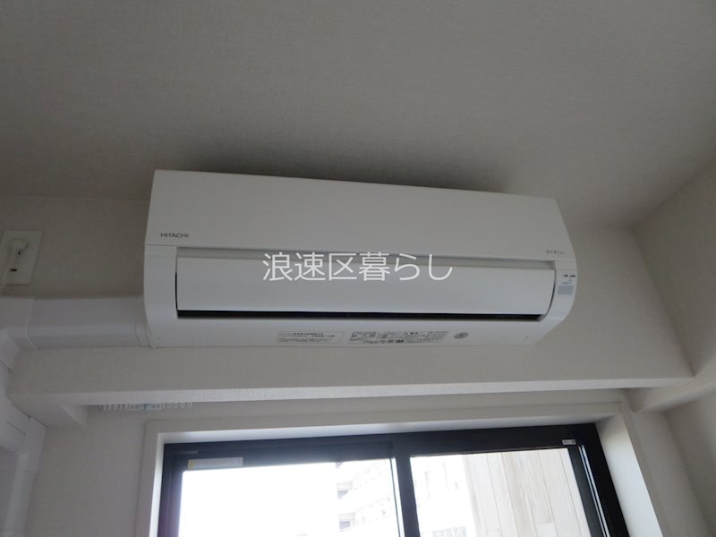 THE  MUSIC  COURT その他