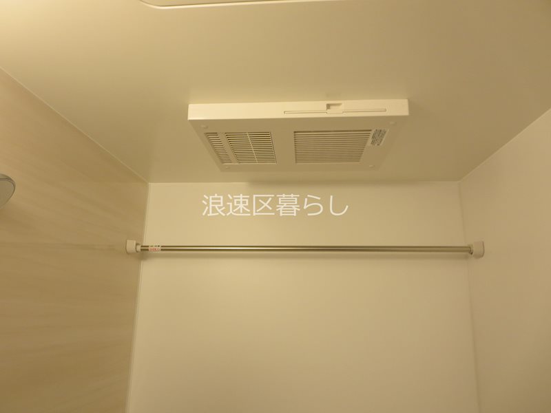THE  MUSIC  COURT その他