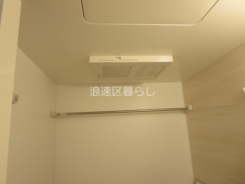 THE  MUSIC  COURT その他