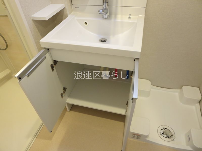 THE  MUSIC  COURT その他