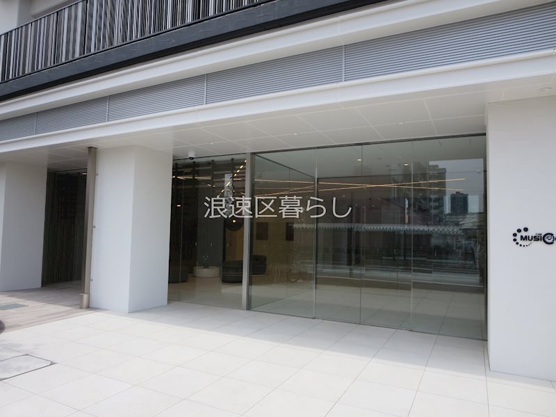 THE  MUSIC  COURT その他