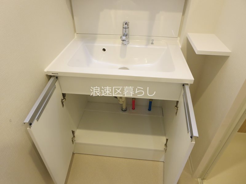 THE  MUSIC  COURT その他