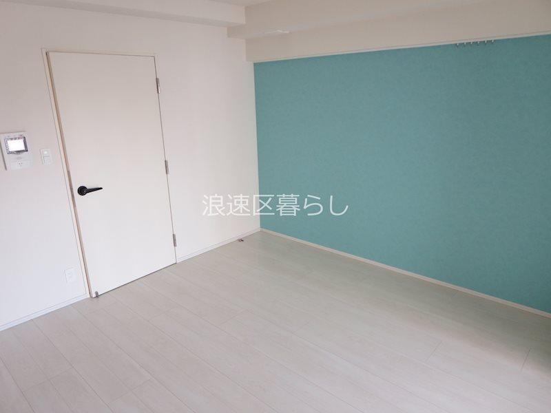 THE  MUSIC  COURT その他