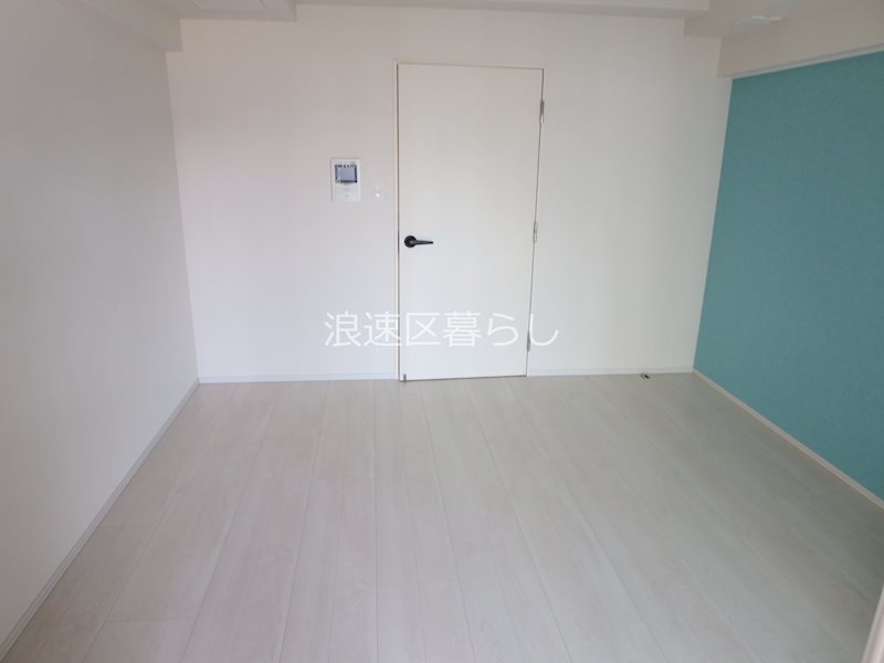 THE  MUSIC  COURT その他
