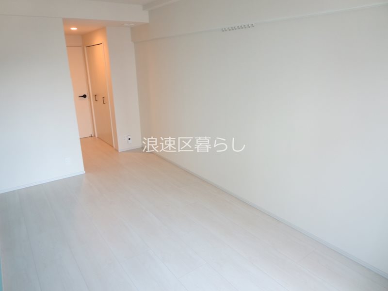 THE  MUSIC  COURT その他