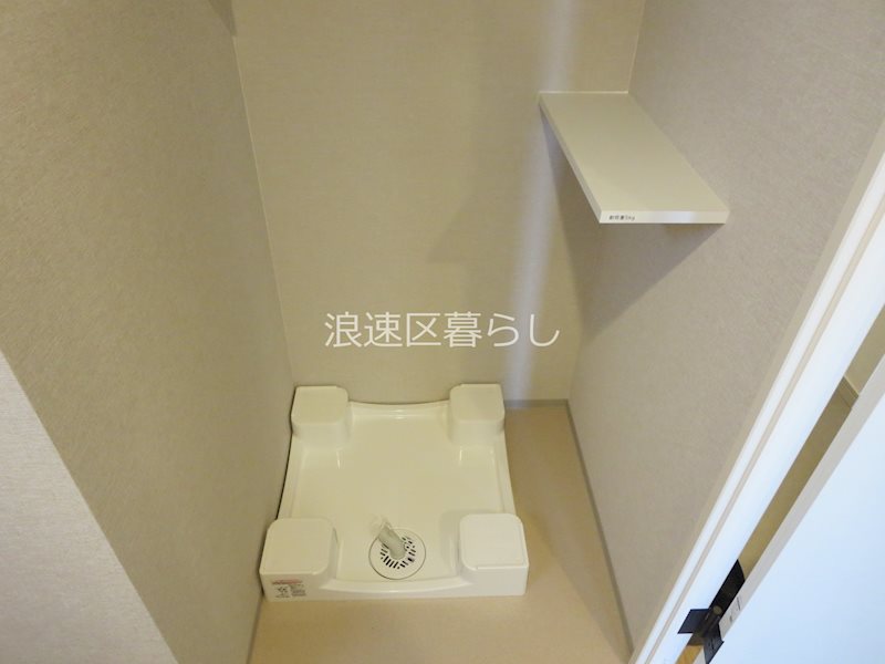THE  MUSIC  COURT その他