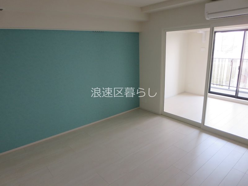 THE  MUSIC  COURT リビング
