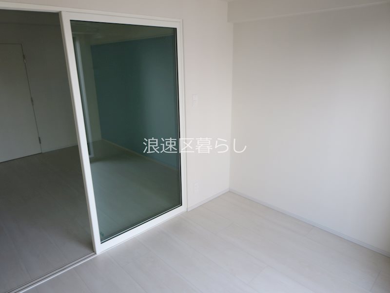 THE  MUSIC  COURT その他