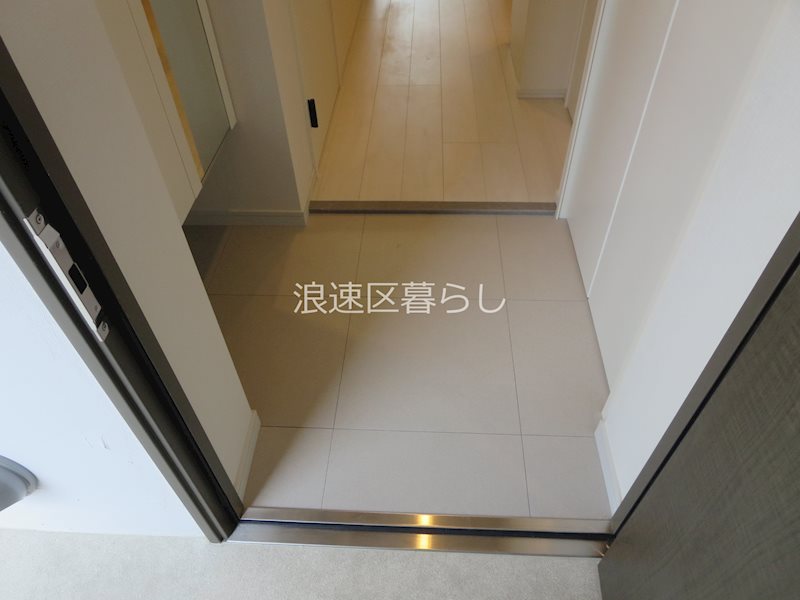 THE  MUSIC  COURT その他