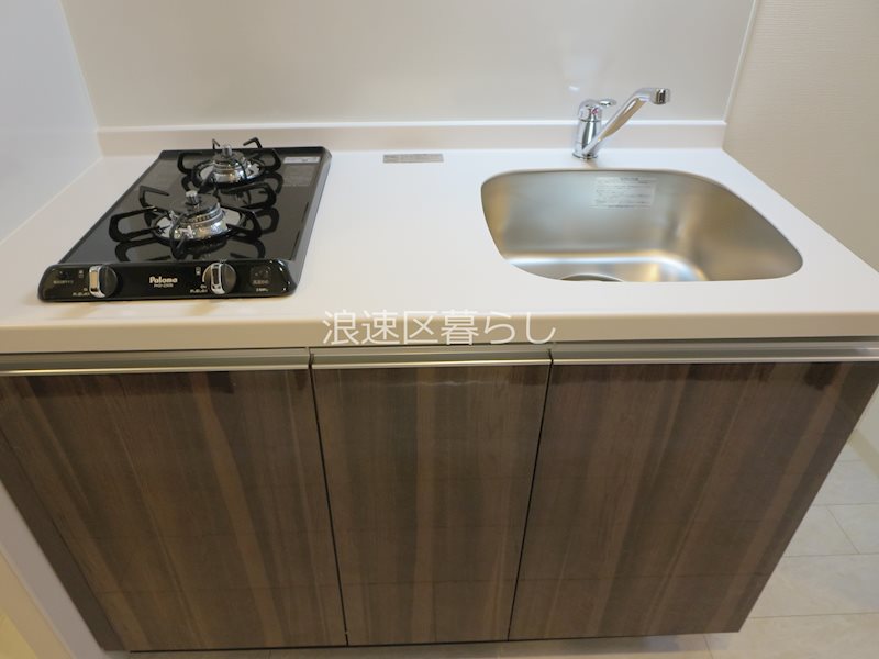 エステムコート難波Ⅶビヨンド キッチン