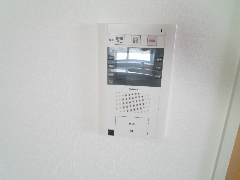 ＺＥＵＳ難波ＣＵＢＥ セキュリティ