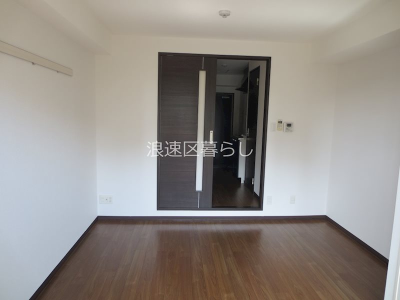 ELLE難波WEST リビング