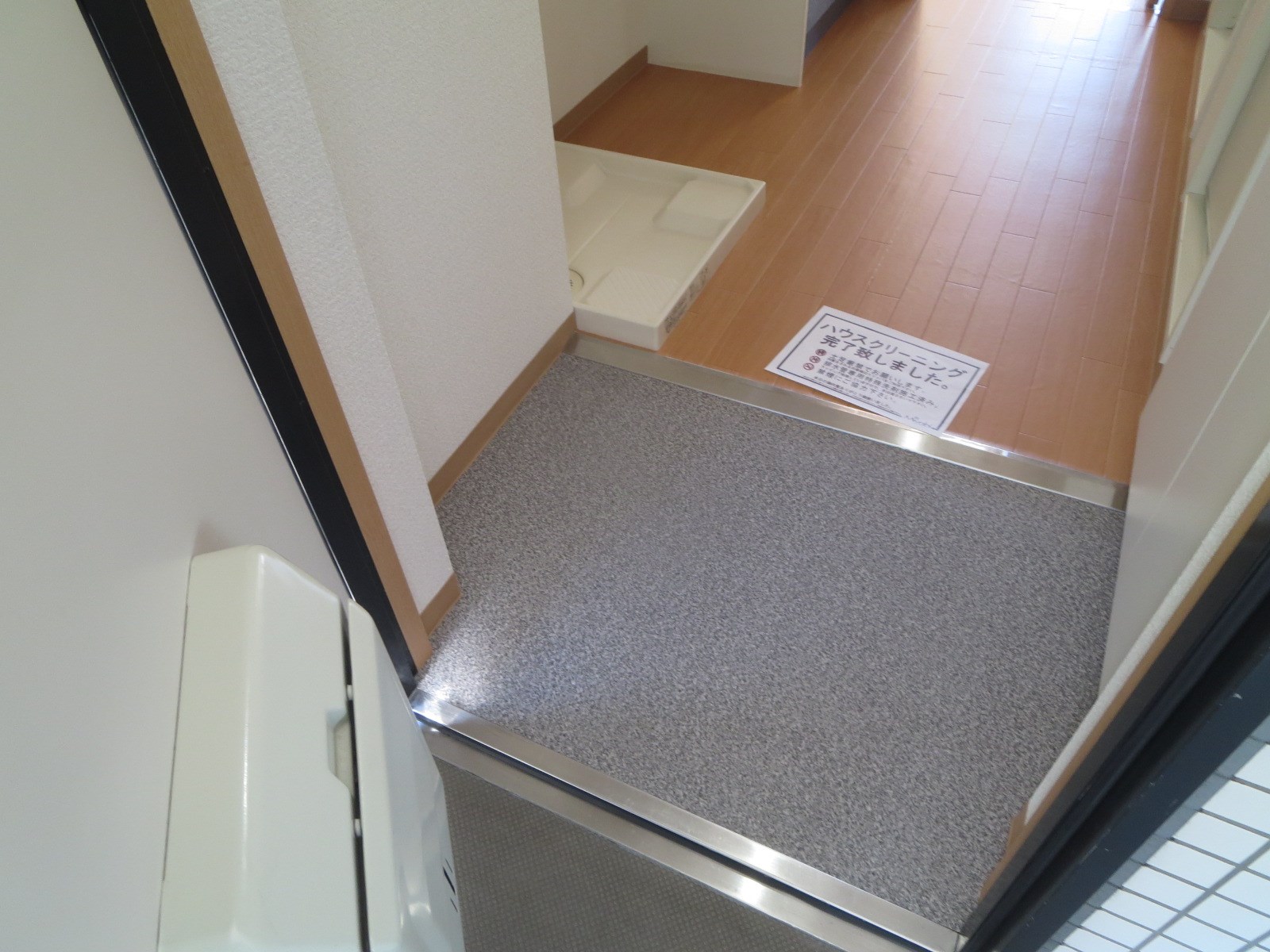 ウィンヒルズ難波西 玄関