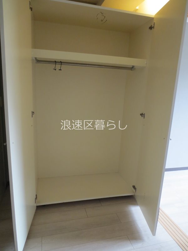 アン・ペルシュ その他