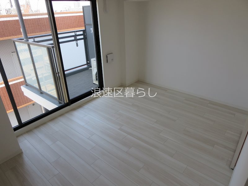 S-RESIDENCE難波大国町Deux リビング