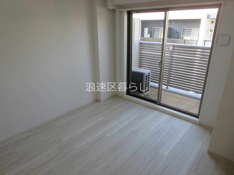 City Lux Namba South リビング