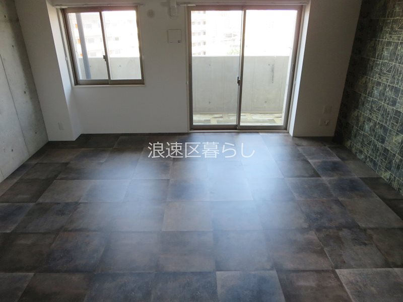 Wolf Pack Apartment その他