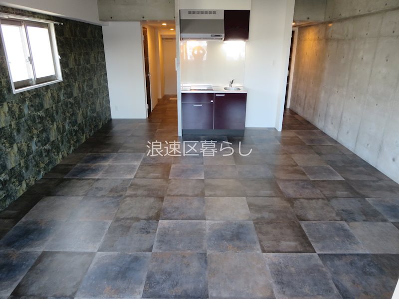 Wolf Pack Apartment その他