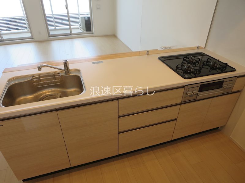 スプランディッド難波WESTⅡ キッチン
