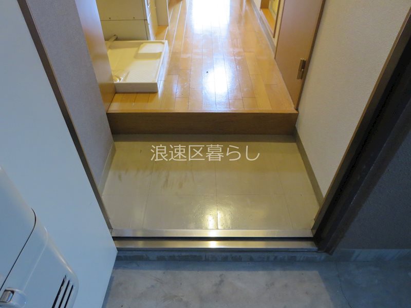 パルクエスト 玄関