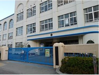 ハイツ仏天垣 小学校