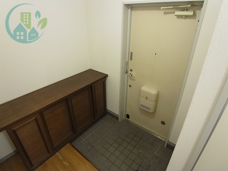 ハイム屋敷本 玄関