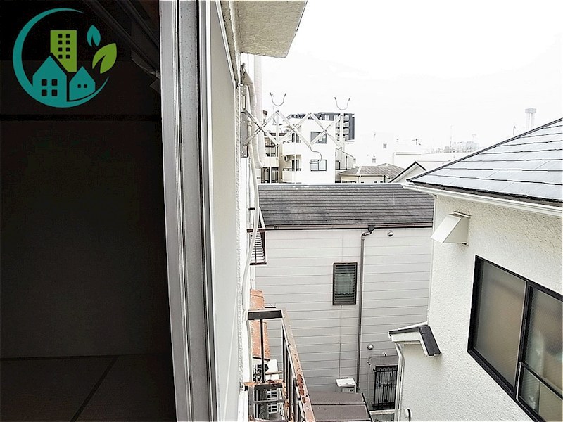 アイハウス船寺通 ベランダ