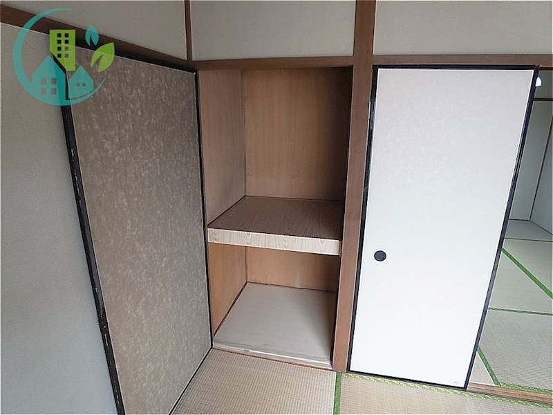アイハウス船寺通 収納