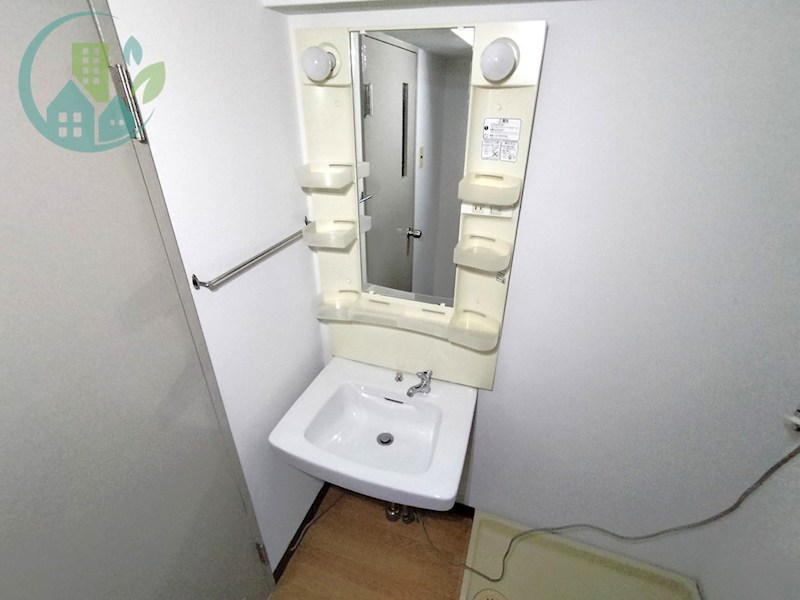 石町エメラルドハイツ 洗面所