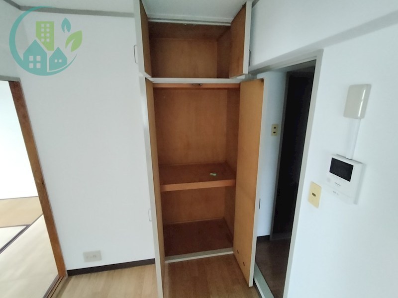石町エメラルドハイツ 収納