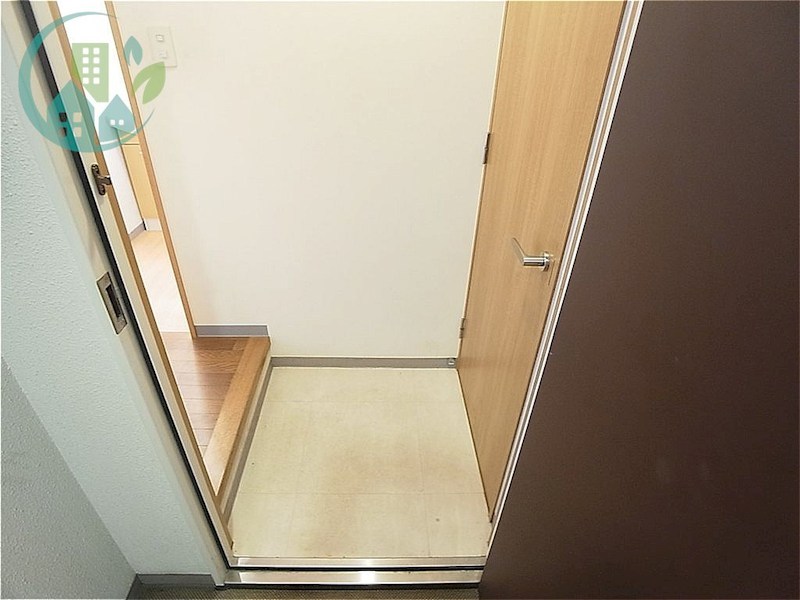 甲南タマタニマンション 玄関