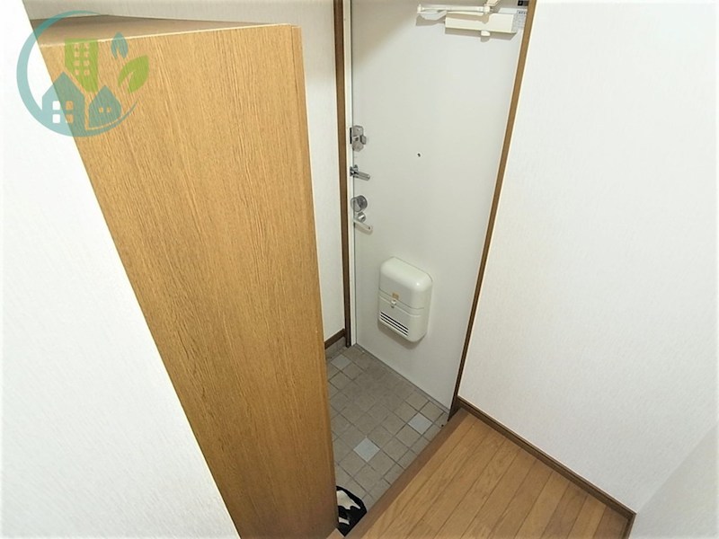 うえむらハイツ 玄関
