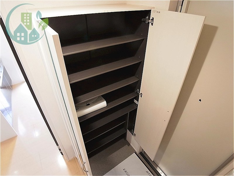 ディアコート住吉本町 収納