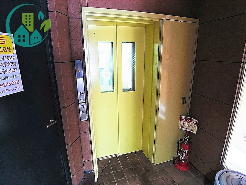 ブロスコート六甲Ⅱ エントランス