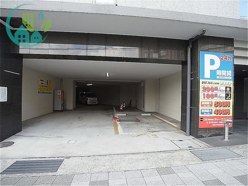 パレス東洋神戸3号館 駐車場