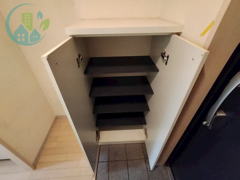 アクロス神戸住吉ステーションロフト 収納