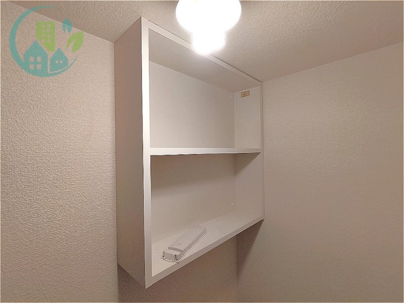 レオパレスメープル 収納
