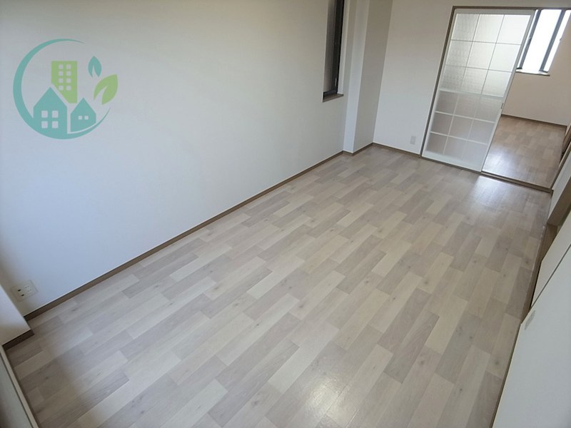 シャルマン岩屋 リビング
