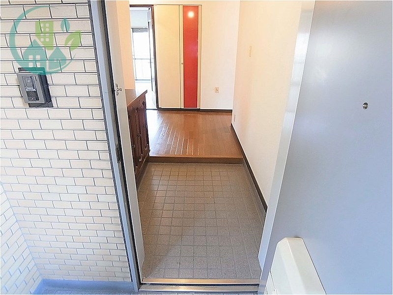 シャルマン屋敷本 玄関