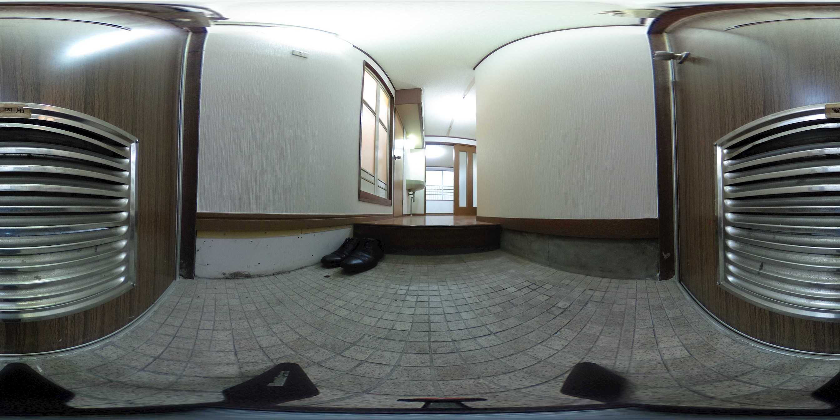 光栄ビル 玄関