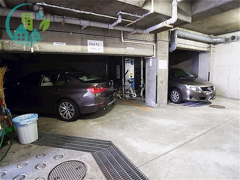 アクシスカナエⅠ 駐車場