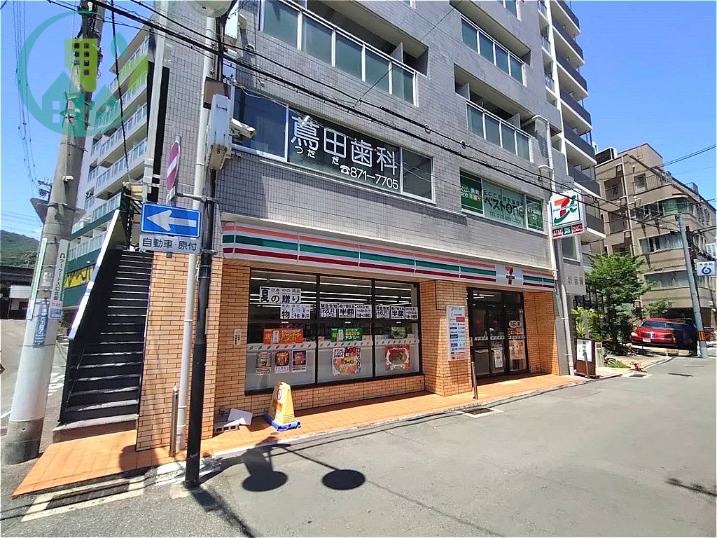 アクシスカナエⅠ コンビニ