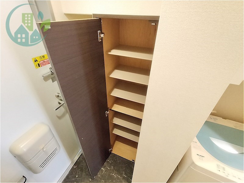 レオネクスト赤坂 収納